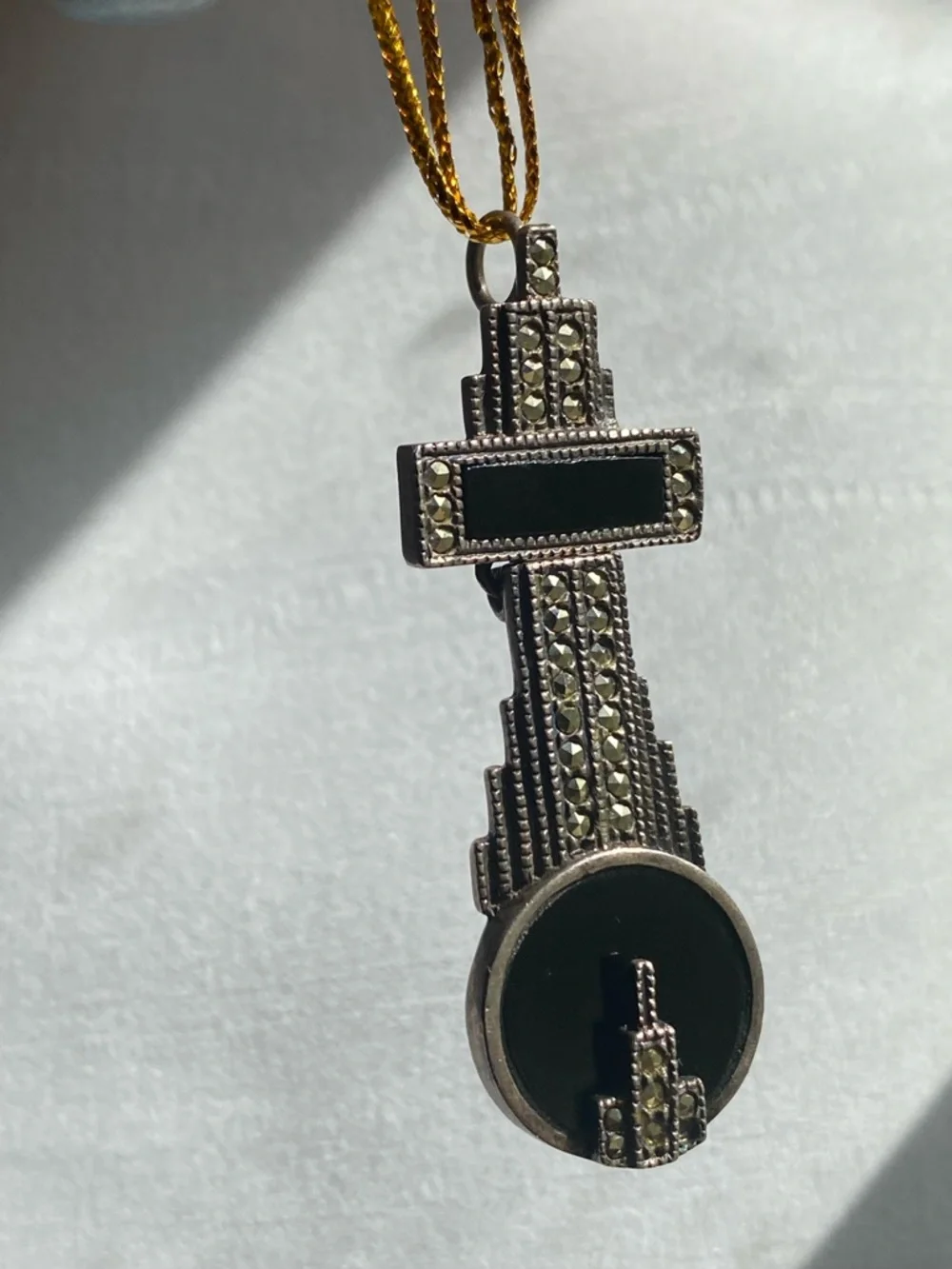 Vintage Art Deco Sterling Silver Black Onyx & Marcasite cross Pendant 925 - Picture 7 of 8